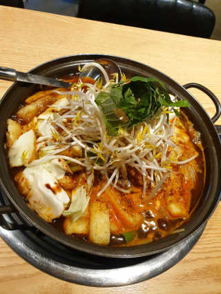 개성 떡볶이 [개성떡볶이 서현점] 즉떡2인분+토핑c+꼬마만두튀김 — 4점을 준 리뷰어가 2020년 7월 올린 사용 사진