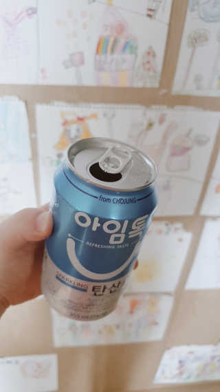 일화 아임톡 탄산수 355ml X 24캔 — 5점을 준 리뷰어가 2020년 4월 올린 사용 사진