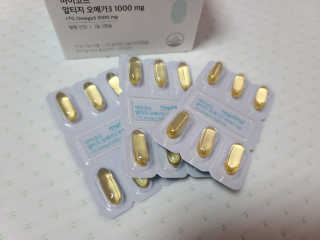 JW중외제약 마이코드 알티지 오메가3 1000 mg — 5점을 준 리뷰어가 2020년 8월 올린 사용 사진