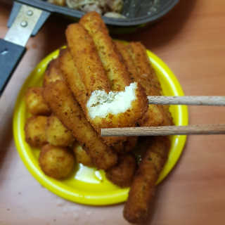 가치식탁 리얼치즈스틱, 리얼크림치즈볼 — 5점을 준 리뷰어가 2020년 6월 올린 사용 사진