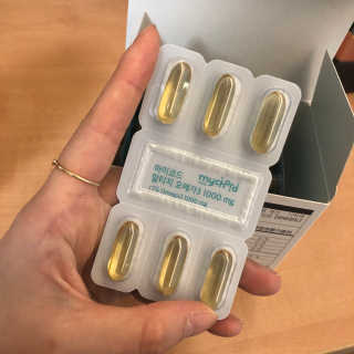JW중외제약 마이코드 알티지 오메가3 1000 mg — 4.5점을 준 리뷰어가 2020년 10월 올린 사용 사진