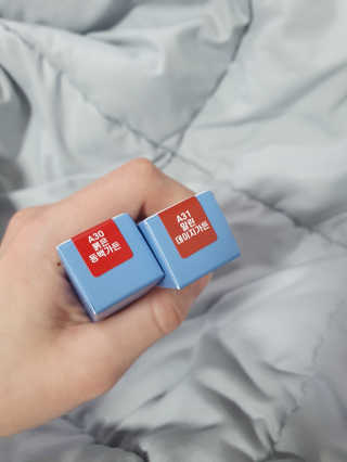 [블랙루즈] 에어 핏 벨벳 틴트 시즌6 5종 중 택1+랜덤1 — 3점을 준 리뷰어가 2020년 6월 올린 사용 사진