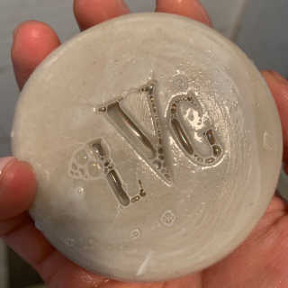 라 뷔게르 [Shampoo Bar] 쏠 드 뷔게르 — 5점을 준 리뷰어가 2020년 5월 올린 사용 사진