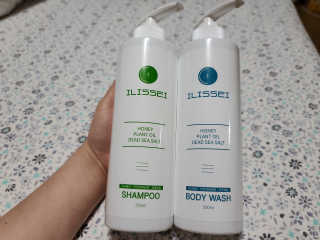 일리세이 허니 샴푸 500ml + 허니 바디워시 500ml 세트 — 5점을 준 리뷰어가 2020년 4월 올린 사용 사진