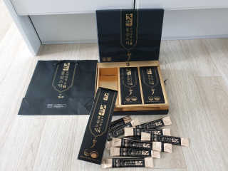 헬스업_천명진프리미엄홍삼스틱_10ml x 30포 — 5점을 준 리뷰어가 2020년 10월 올린 사용 사진