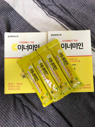 이너미인 VITAMIN-C 700 — 5점을 준 리뷰어가 2020년 10월 올린 사용 사진
