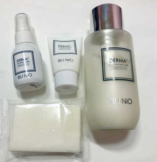 뷰니오 더마플러스 카밍 에멀전200ml — 5점을 준 리뷰어가 2020년 12월 올린 사용 사진