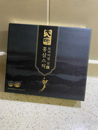 헬스업_천명진프리미엄홍삼스틱_10ml x 30포 — 5점을 준 리뷰어가 2020년 11월 올린 사용 사진