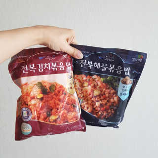 바다는다웰빙이다 전복해물볶음밥/전복김치볶음밥 250g-4봉지 — 4.5점을 준 리뷰어가 2020년 9월 올린 사용 사진