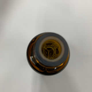 [스킨큐어] 산다화 비타민C 화이트닝 에센스 30ml — 5점을 준 리뷰어가 2020년 4월 올린 사용 사진