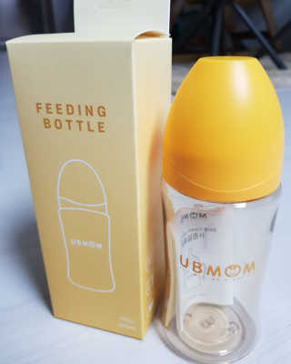 유비맘 PPSU 젖병 노꼭지_260ml_컬러 랜덤 발송 — 5점을 준 리뷰어가 2020년 9월 올린 사용 사진