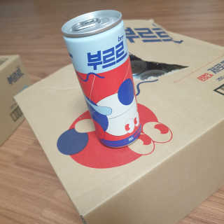 [칼로리 걱정 NO 제로칼로리 탄산음료]  부담없이 즐기는 부르르Brrr~~ 제로 콜라 — 5점을 준 리뷰어가 2020년 11월 올린 사용 사진