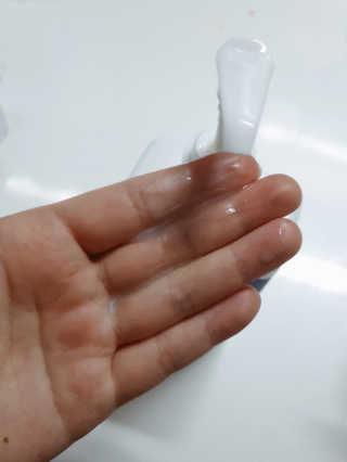 멈칫 헤어앤바디미스트, 약산성 바디워시 택1 — 5점을 준 리뷰어가 2020년 5월 올린 사용 사진