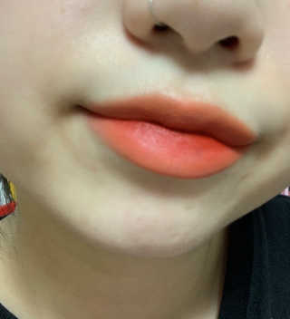 [블랙루즈] 컬러 락 하트 틴트 1+1 — 5점을 준 리뷰어가 2020년 7월 올린 사용 사진