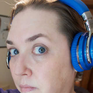 SEVIZ Bluetooth Headphones 10 3color — 3점을 준 리뷰어가 2020년 6월 올린 사용 사진