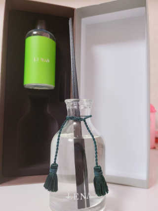 레나스 프리미엄 아로마 디퓨저 200ml  [1SET] — 4점을 준 리뷰어가 2020년 9월 올린 사용 사진