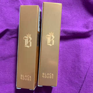 [블랙루즈] 에어 핏 벨벳틴트7 택1+랜덤1 — 2.5점을 준 리뷰어가 2020년 11월 올린 사용 사진