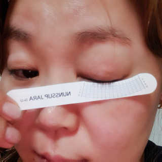 닥터존스킨 눈썹자라 — 4점을 준 리뷰어가 2020년 9월 올린 사용 사진