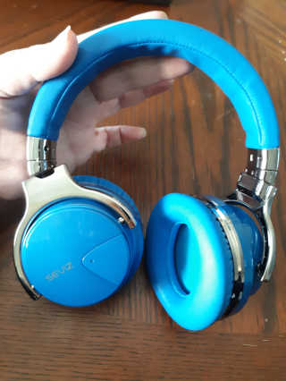 SEVIZ Bluetooth Headphones 10 3color — 5점을 준 리뷰어가 2020년 4월 올린 사용 사진