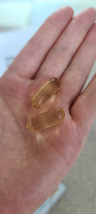 JW중외제약 마이코드 알티지 오메가3 1000 mg — 5점을 준 리뷰어가 2020년 10월 올린 사용 사진