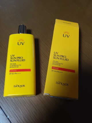 네이처컬렉션 이자녹스 UV 선 프로 365 익스트림 선 플루이드 100ml — 5점을 준 리뷰어가 2020년 5월 올린 사용 사진