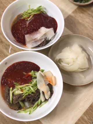[해주냉면] 신천맛집 매운 비빔냉면 2인분 + 무절임 — 3점을 준 리뷰어가 2020년 5월 올린 사용 사진
