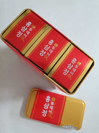 서울약사신협_투데이홍삼정_틴케이스_10g x 30포 — 5점을 준 리뷰어가 2020년 7월 올린 사용 사진