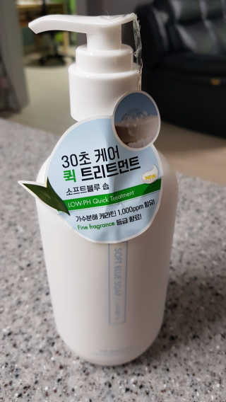 멈칫 향기좋은 약산성 샴푸, 단백질 퀵트리트먼트 택1 — 5점을 준 리뷰어가 2020년 6월 올린 사용 사진