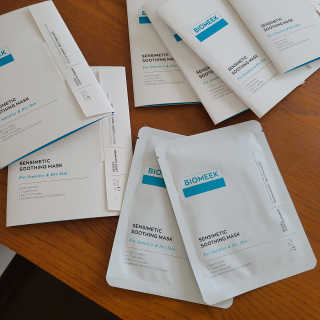 바이오믹 BIOMEEK SENSIMETIC SOOTHING MASK.S — 4점을 준 리뷰어가 2020년 7월 올린 사용 사진