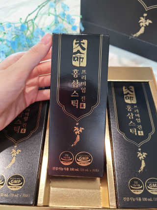 헬스업_천명진프리미엄홍삼스틱_10ml x 30포 — 5점을 준 리뷰어가 2020년 7월 올린 사용 사진