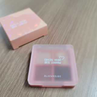 [블랙루즈] 크리스탈 하트 락 섀도우 4종 중 택1 — 5점을 준 리뷰어가 2020년 9월 올린 사용 사진