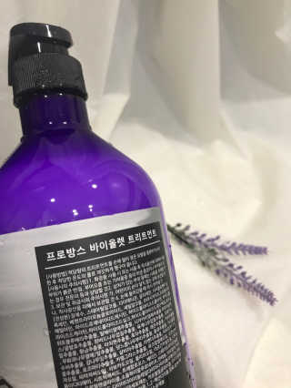 프로방스 바이올렛 퍼퓸 트리트먼트 1000ml 업그레이드 — 5점을 준 리뷰어가 2020년 8월 올린 사용 사진