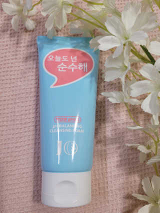 IO 아이오 오늘도 넌 순수해 - 약산성 클렌징폼 — 5점을 준 리뷰어가 2020년 12월 올린 사용 사진