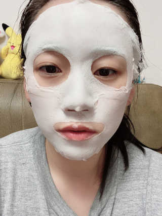 아이디플라코스메틱 페이스핏 플라스터 마스크 — 4.5점을 준 리뷰어가 2020년 5월 올린 사용 사진