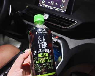 칸타타 콘트베이스 칸타타 콘트라베이스 TEA 보리/그린티 500ml — 5점을 준 리뷰어가 2020년 8월 올린 사용 사진