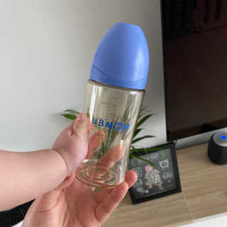 유비맘 PPSU 젖병 노꼭지_260ml_컬러 랜덤 발송 — 5점을 준 리뷰어가 2020년 8월 올린 사용 사진