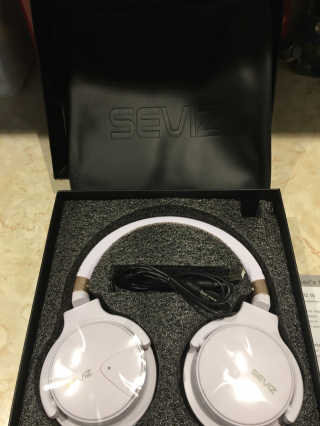 SEVIZ Bluetooth Headphones 10 3color — 5점을 준 리뷰어가 2020년 8월 올린 사용 사진