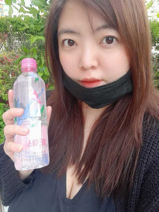 아쿠아스 플레이버워터 ★[아쿠아스] 복숭아 플레이버워터 1BOX 20개입★ — 5점을 준 리뷰어가 2020년 4월 올린 사용 사진