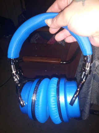 SEVIZ Bluetooth Headphones 10 3color — 5점을 준 리뷰어가 2020년 7월 올린 사용 사진