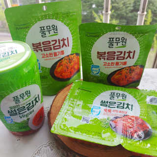 [풀무원] 들기름 볶음김치, 톡톡 김치, 깔끔한 김치 — 5점을 준 리뷰어가 2020년 6월 올린 사용 사진