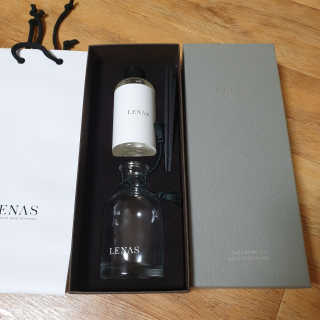 레나스 프리미엄 아로마 디퓨저 200ml  [1SET] — 5점을 준 리뷰어가 2020년 8월 올린 사용 사진