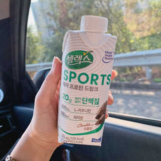 셀렉스스포츠 셀렉스 스포츠 드링크 초콜릿 _ 330ml x 12팩 — 5점을 준 리뷰어가 2020년 10월 올린 사용 사진