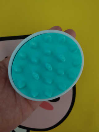 달리프 베러 퍼퓸 샴푸 1000ml 레이니데이 or 일랑로즈 — 4점을 준 리뷰어가 2020년 4월 올린 사용 사진