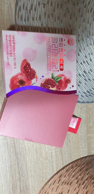 헬스업_쁘띠쁘띠석류콜라겐젤리_20g x 14포 — 5점을 준 리뷰어가 2020년 12월 올린 사용 사진