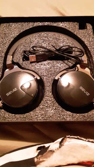 SEVIZ Bluetooth Headphones 10 3color — 5점을 준 리뷰어가 2020년 7월 올린 사용 사진