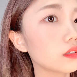 데이지크 SS컬렉션 로즈페탈 섀도우 팔레트 — 5점을 준 리뷰어가 2020년 4월 올린 사용 사진