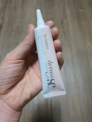 derma SC-Gel 더마에스씨 겔 20g — 5점을 준 리뷰어가 2020년 5월 올린 사용 사진
