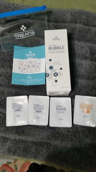 트리티스 [TREATIS] Bubble Foam Cleanser 200ml — 5점을 준 리뷰어가 2021년 1월 올린 사용 사진