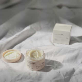 어글리프루프 크림 바이어글리 하이드레이션 샤워 50ml — 5점을 준 리뷰어가 2020년 10월 올린 사용 사진