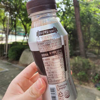 닥터유드링크 단백질 초코맛 and 바나나맛 — 5점을 준 리뷰어가 2020년 8월 올린 사용 사진